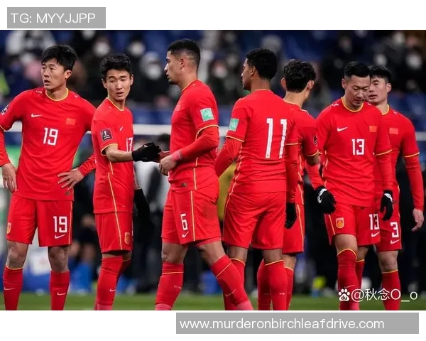 足球明星亲和力如何影响球迷关系与品牌形象的塑造 足球明星亲和力如何影响球迷关系与品牌形象的塑造